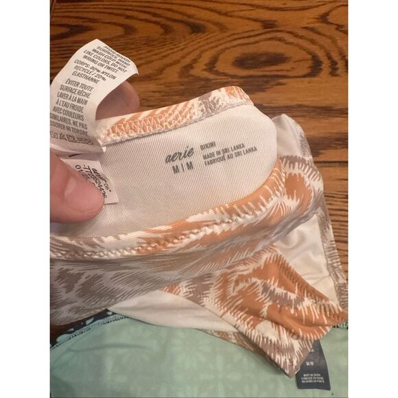 Aerie bikini bottom bundle size Medium - Picture 3 of 4